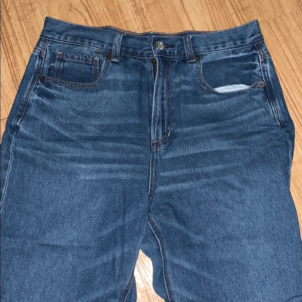 American Eagle high waisted jeans✨ - Picture 2 of 5